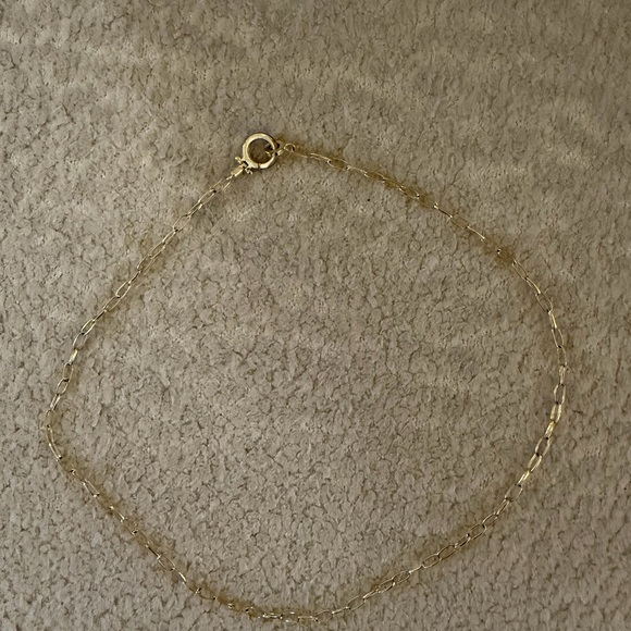 Gorjana Gold Link Necklace with Circular Clasp - Picture 3 of 3